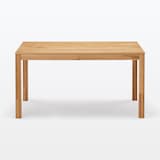 木製テーブル　引出付　節あり　幅１４０ｃｍ