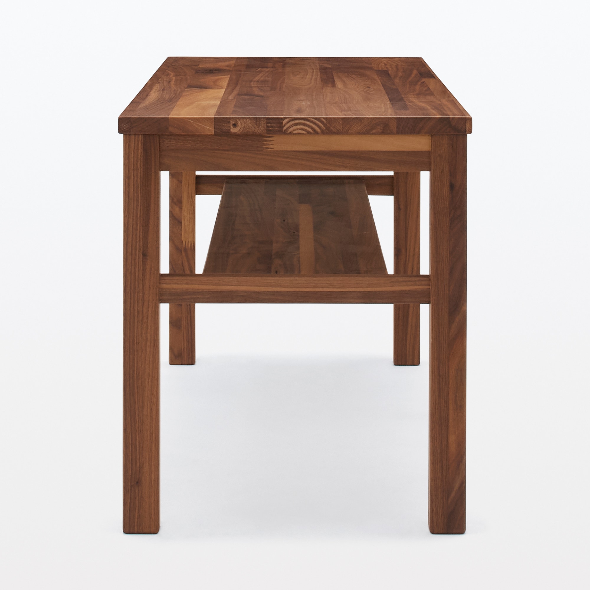 木製ベンチ　板座　節あり