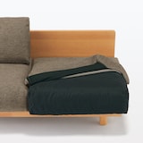 ゆったり座れるアームレスソファ　２シーター　ポリエステル平織