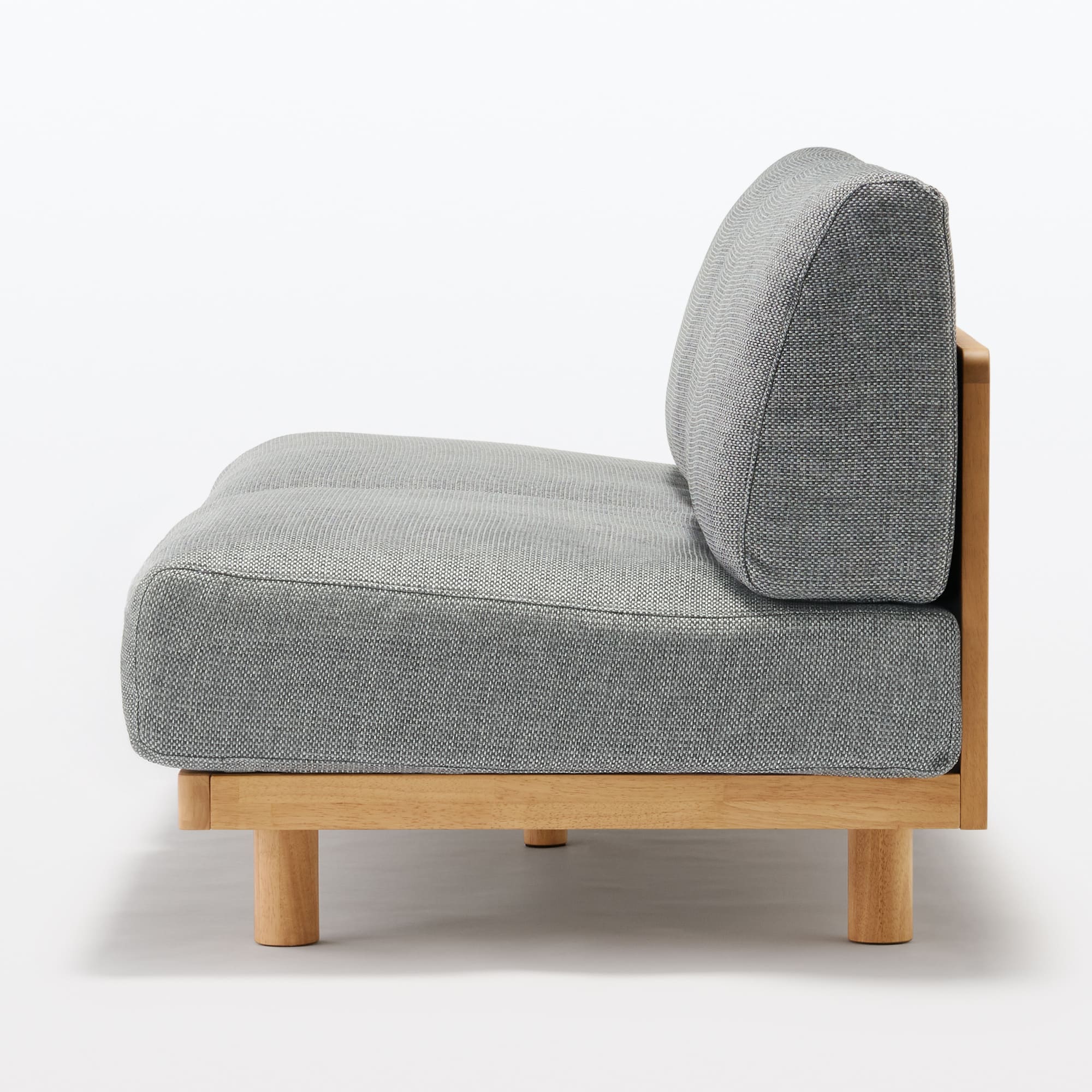 ゆったり座れるアームレスソファ　３シーター　ポリエステル平織