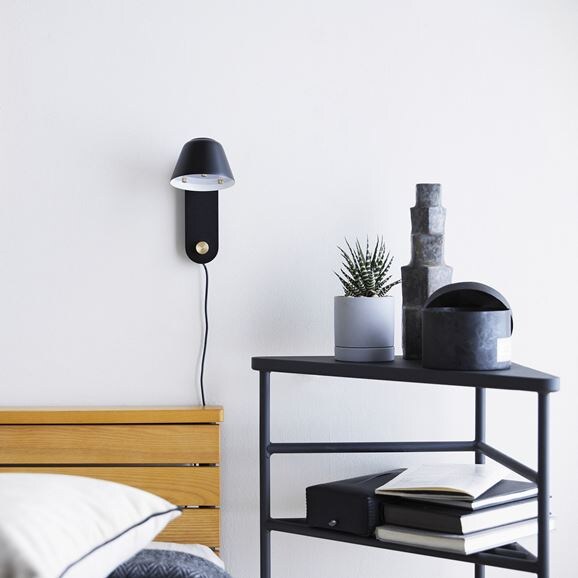 ［ＩＤＥＥ］ＣＡＭＰＡＮＡ　ＷＡＬＬ　ＬＡＭＰ　ＢＬＡＣＫ