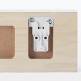 壁に付けられる家具３連ハンガー