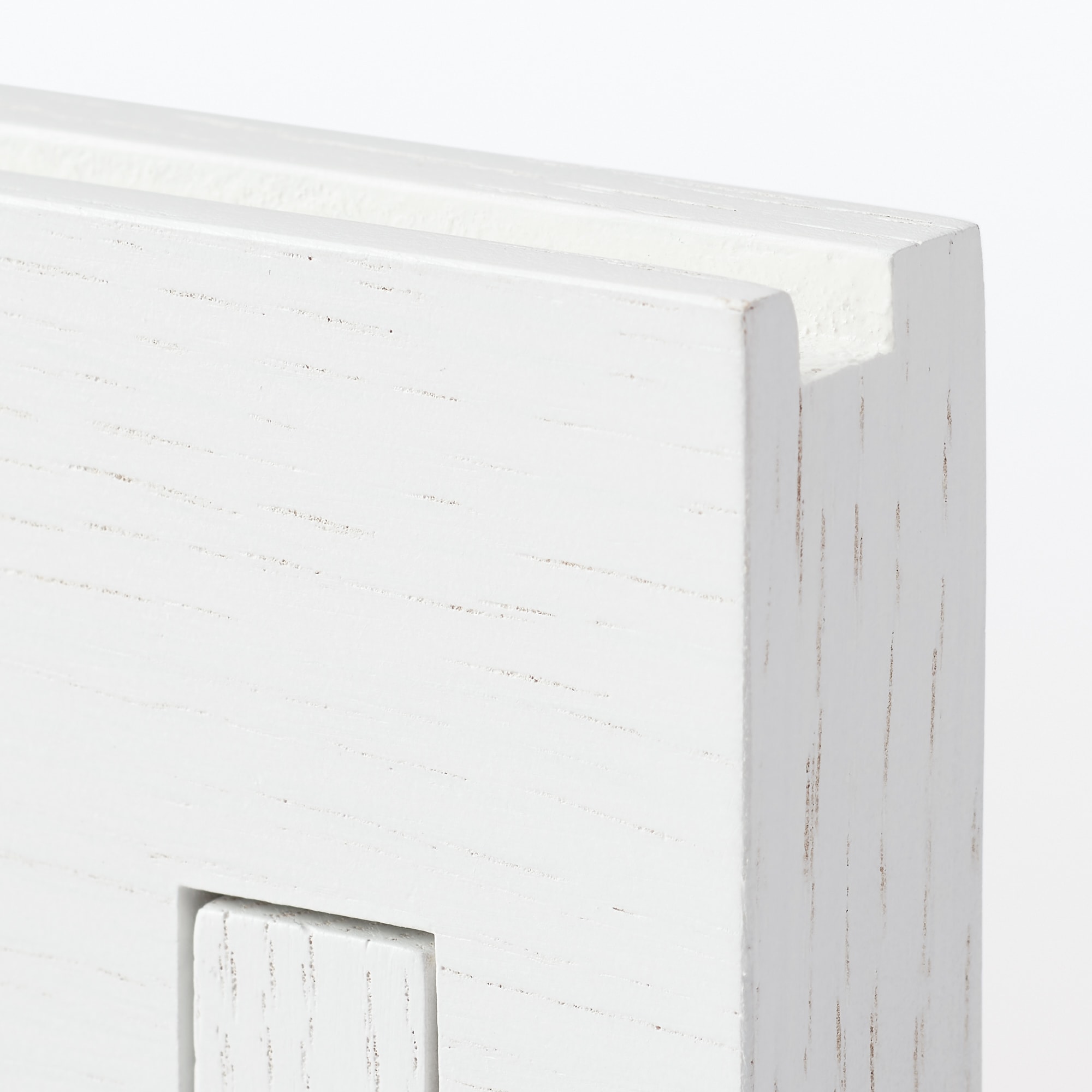 壁に付けられる家具３連ハンガー