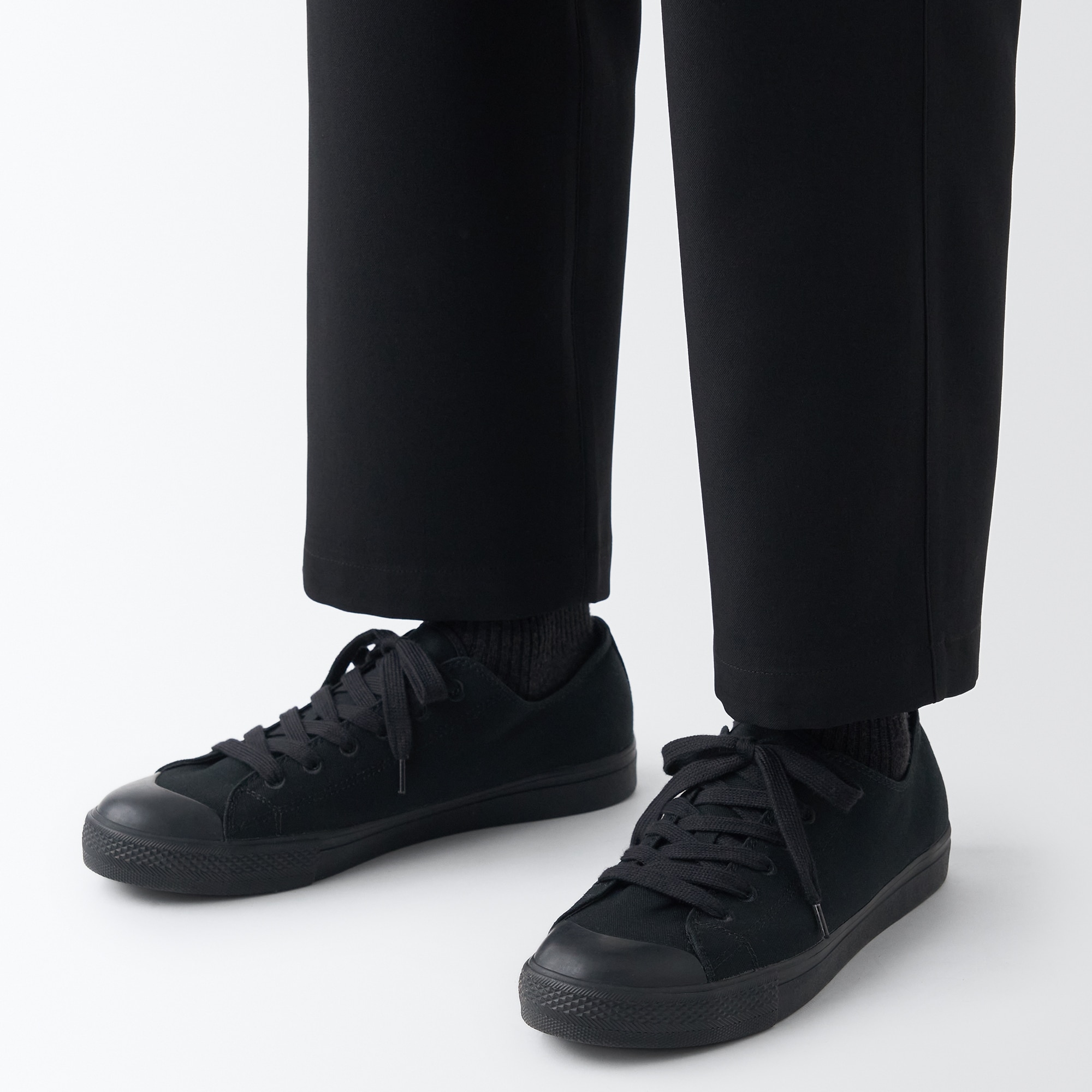 紳士　疲れにくい　撥水スニーカー