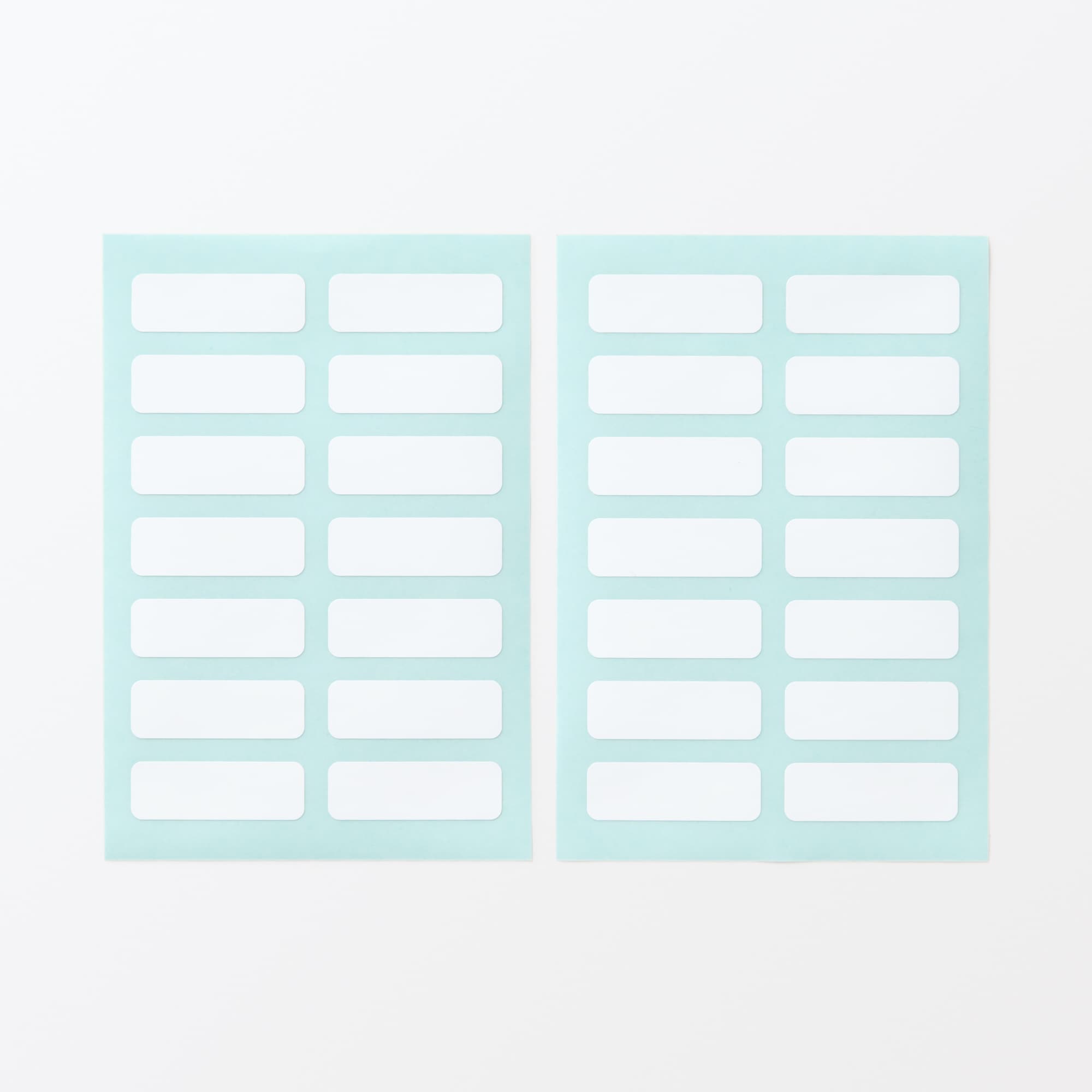 布にも貼れるラベルシール・ノンアイロンタイプ・１片／３０×１０ｍｍ