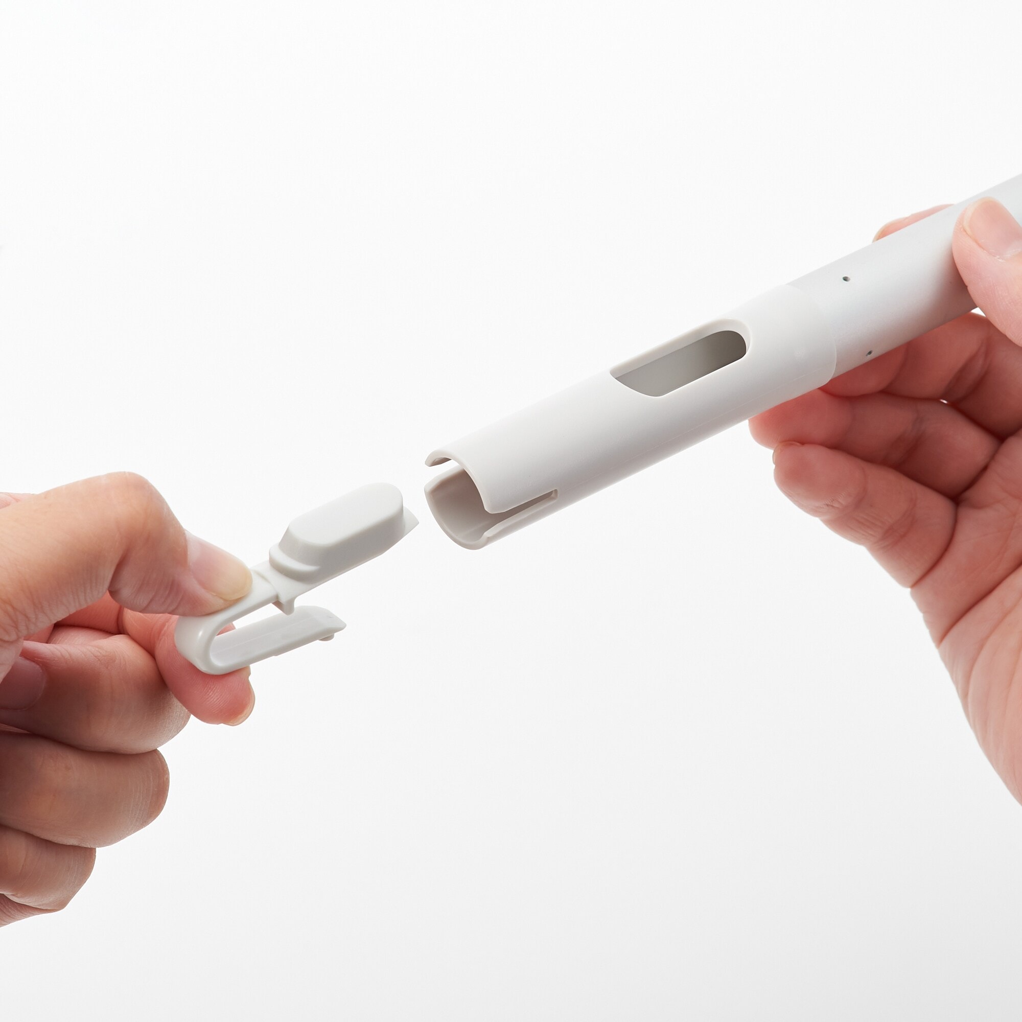 ヘッドが付け替えられる　伸縮ポール