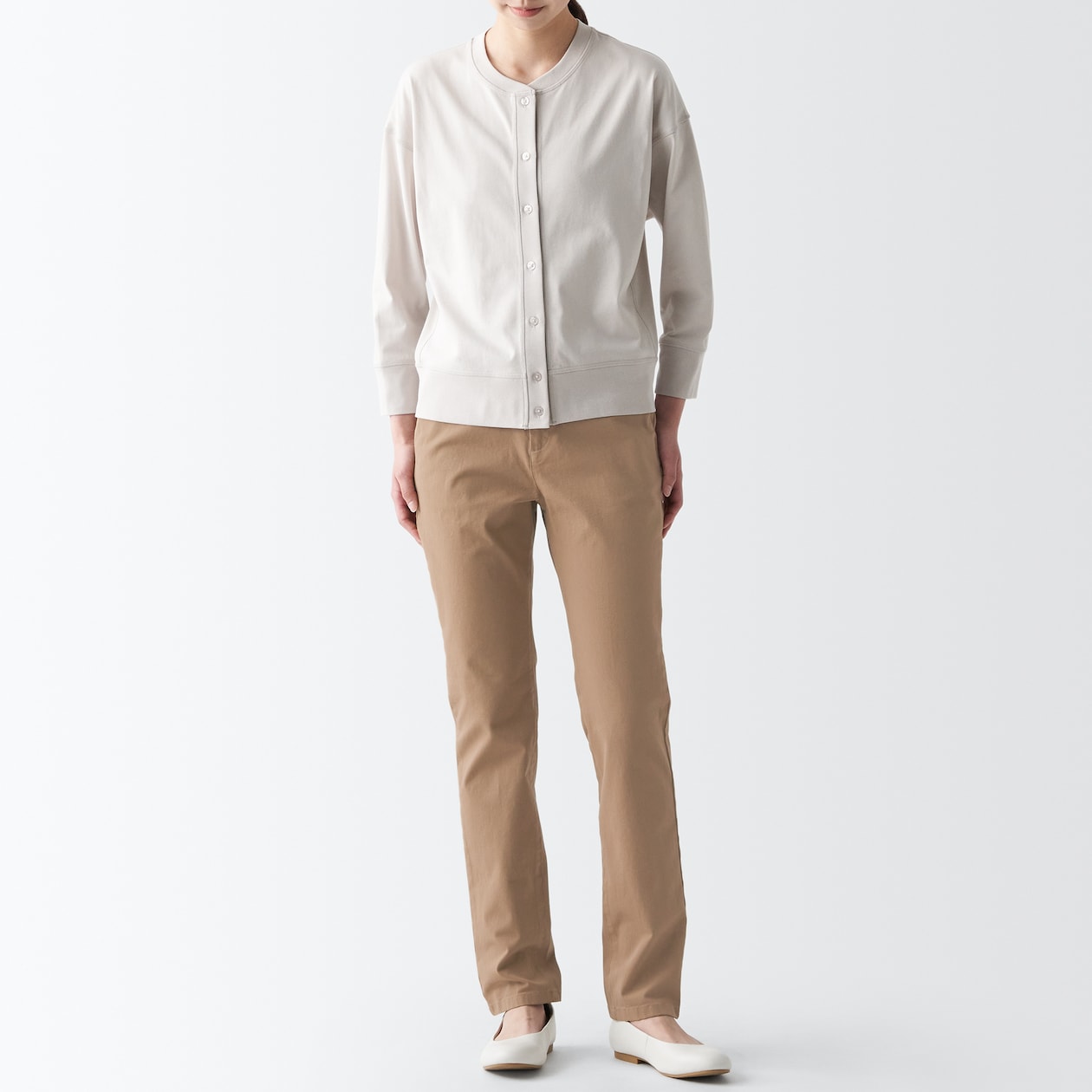 縦横ストレッチチノスリムテーパードパンツ　股下７５