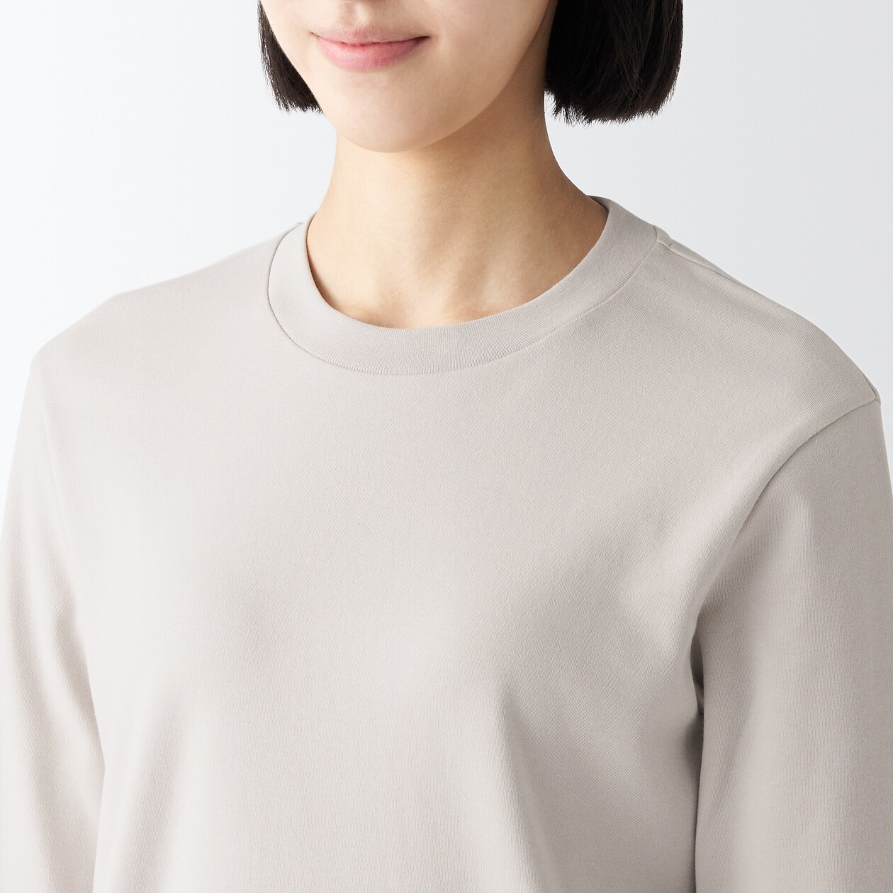 スムース編みクルーネック長袖Ｔシャツ