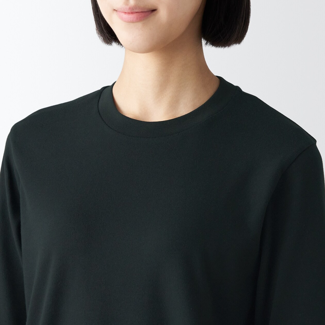 スムース編みクルーネック長袖Ｔシャツ