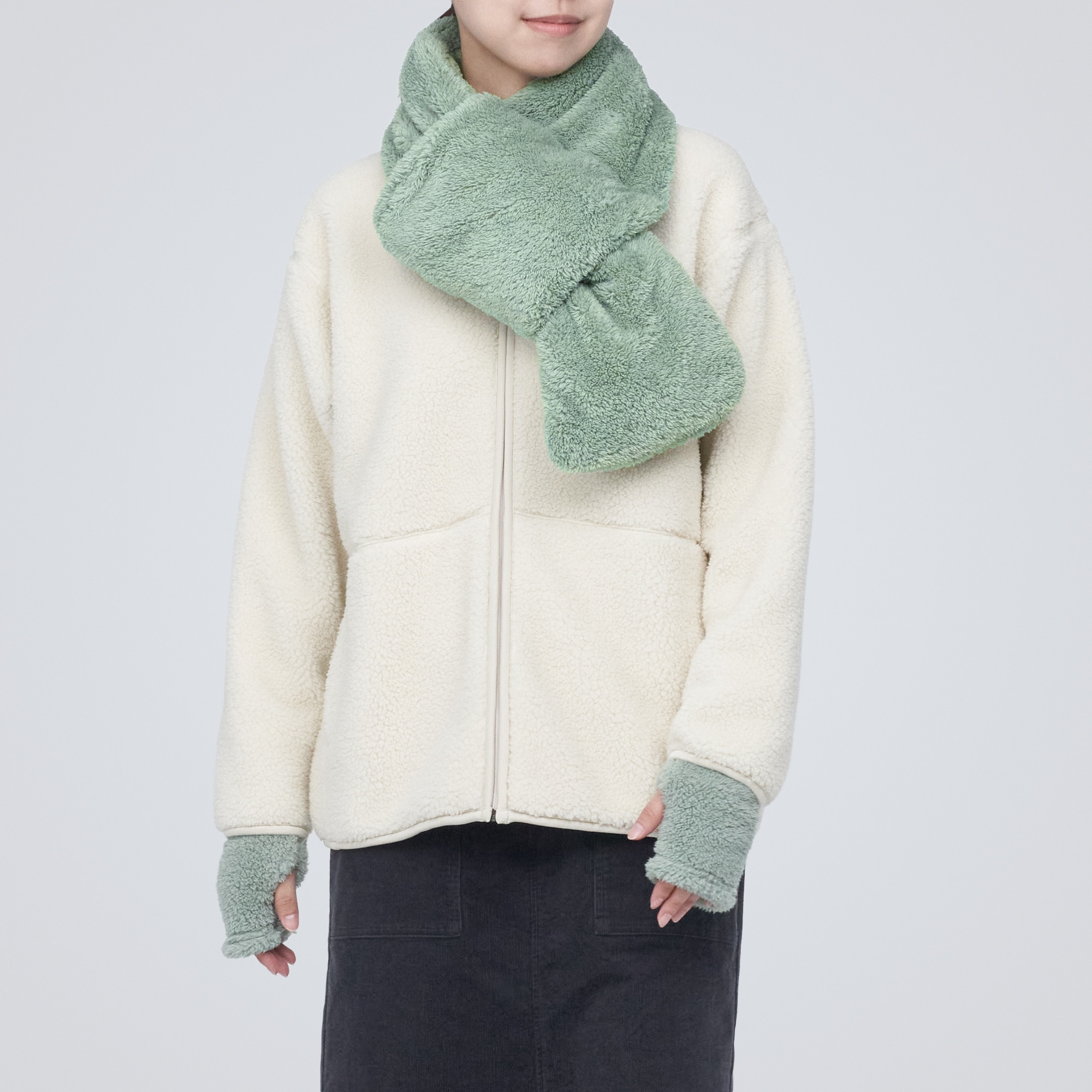 再生ポリエステル　ボア　ポケッタブル　マフラー　