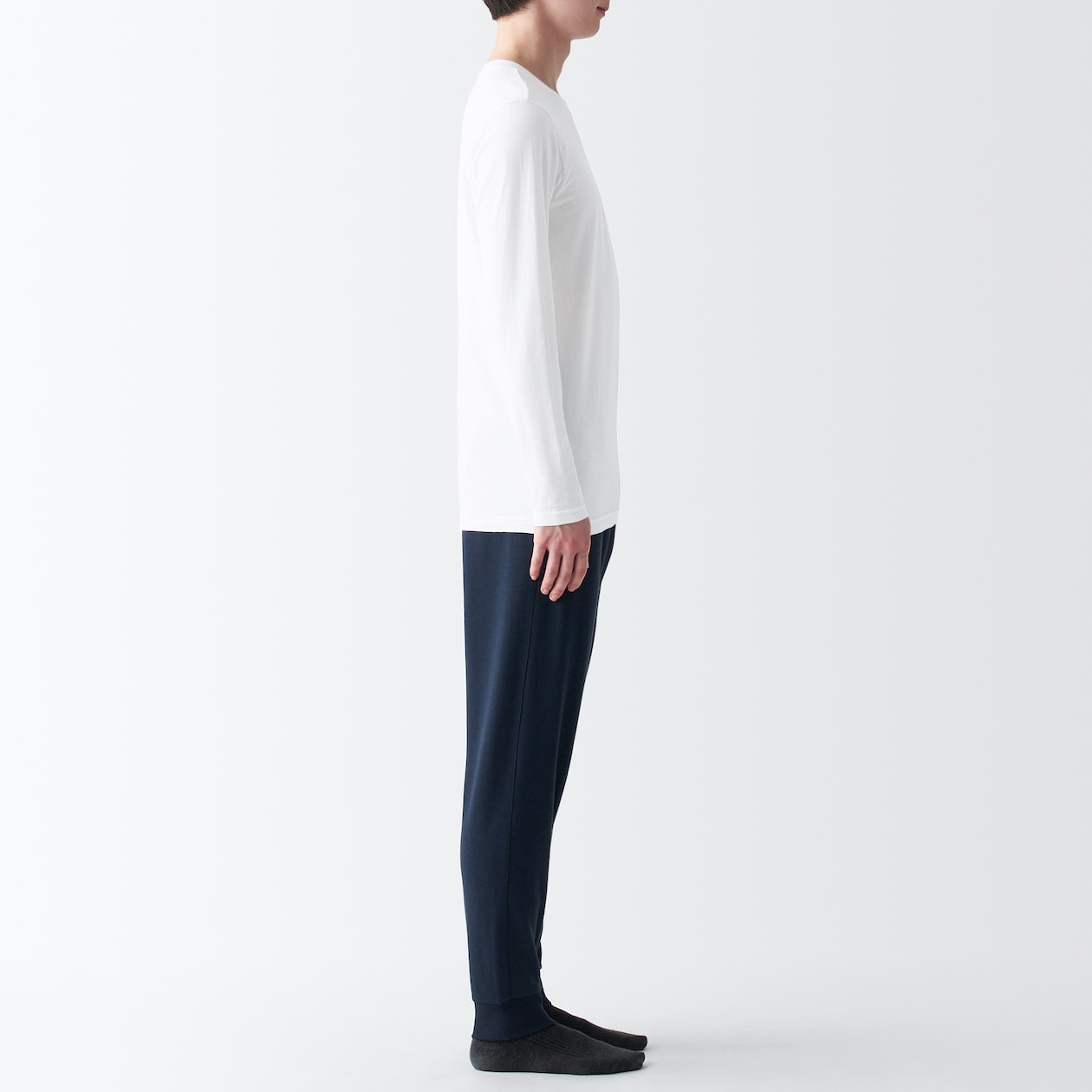 あったか綿　クルーネック長袖Ｔシャツ（２０２３年仕様）