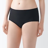 ひびきにくい吸水サニタリーショーツ