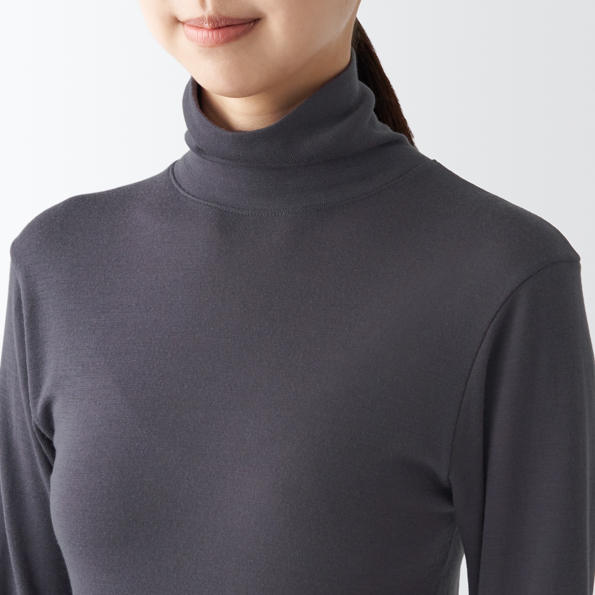ウールタートルネック長袖Ｔシャツ