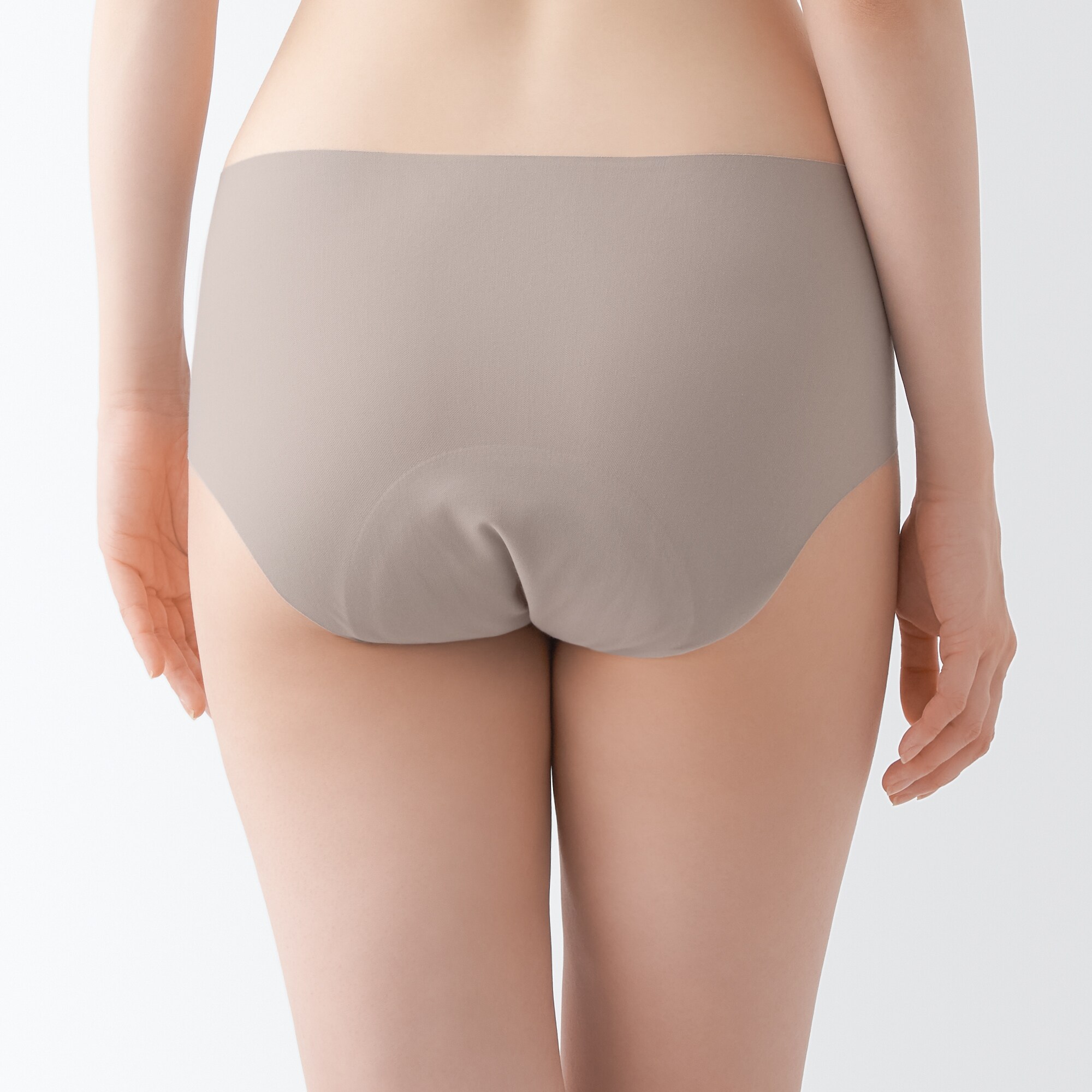 ひびきにくい吸水サニタリーショーツ