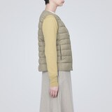 軽量ダウンノーカラーベスト（帯電防止裏地）