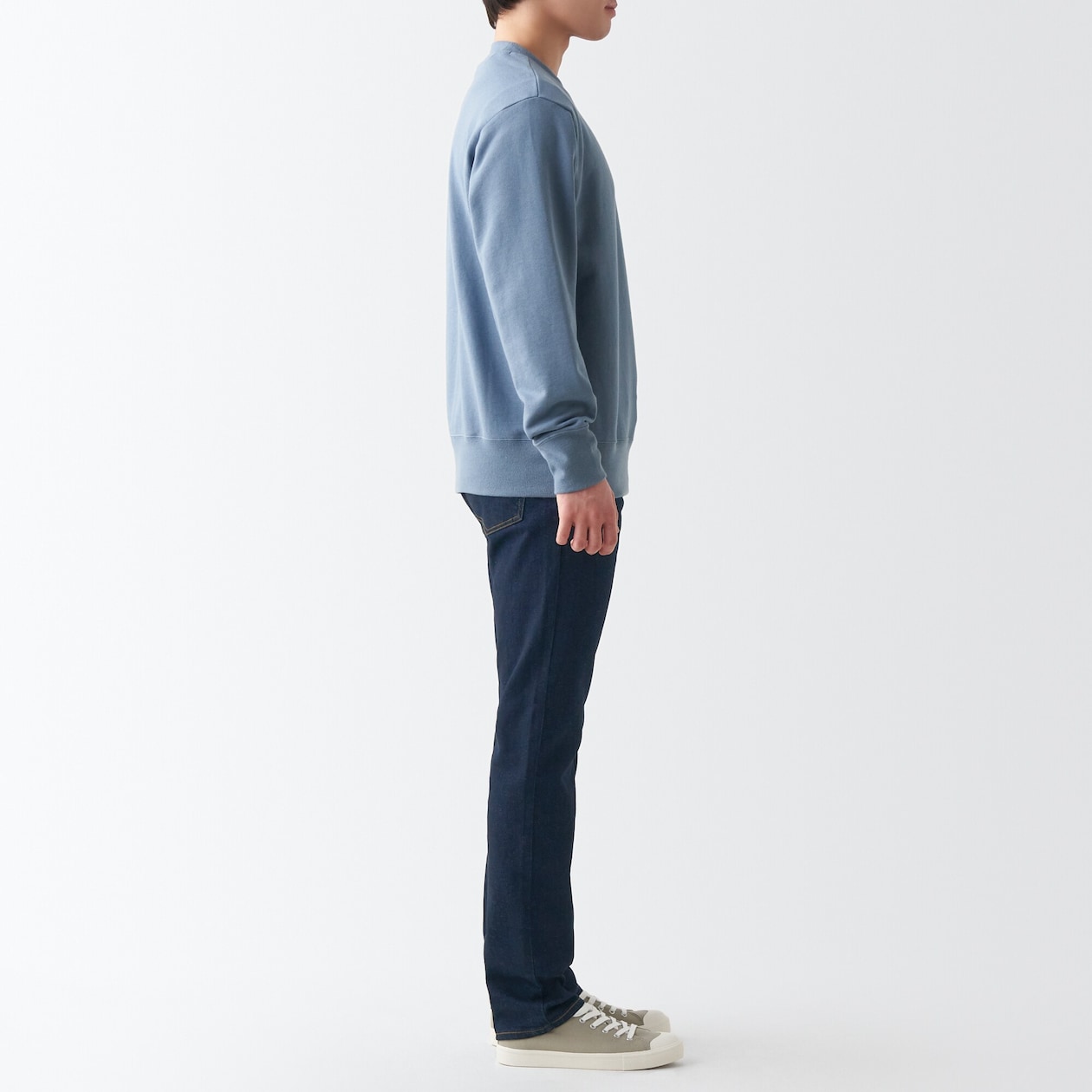 ストレッチデニムスリムパンツ　股下８２ｃｍ　ダークネイビー