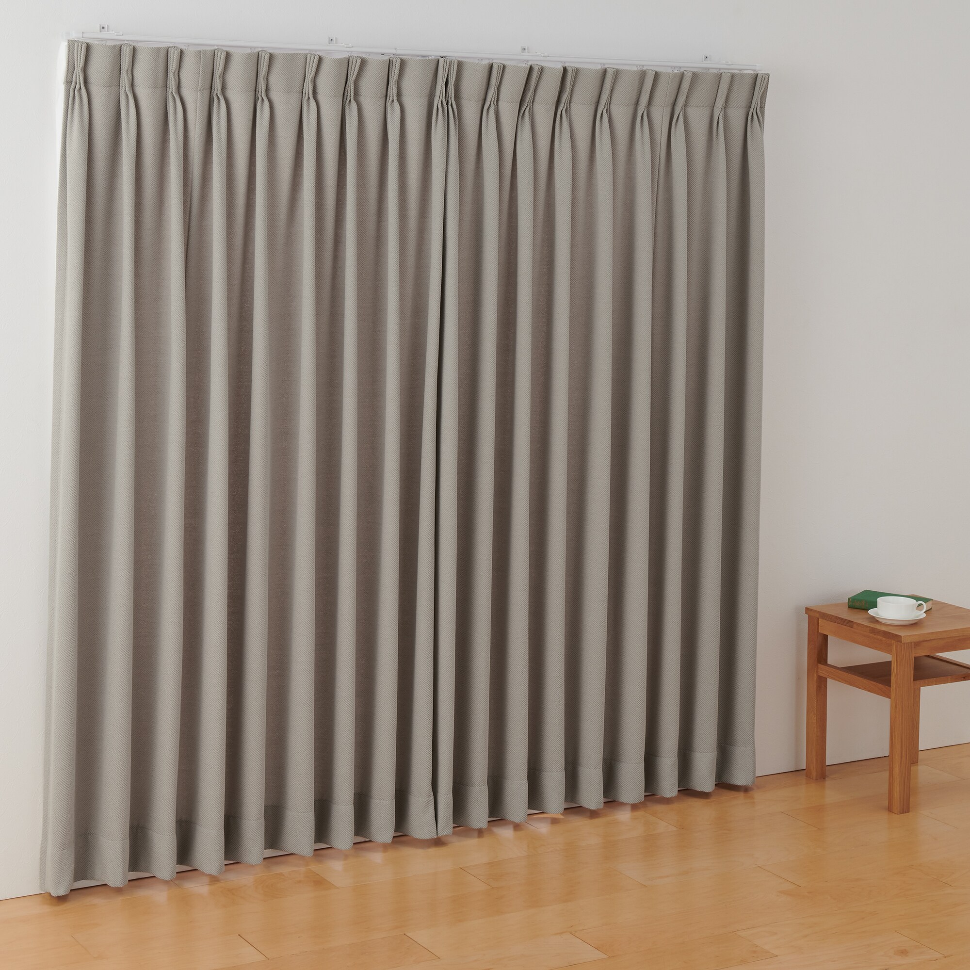 無印良品　ポリエステルシェニールヘリンボーン　ノンプリーツカーテン ポリエステルシェニールヘリンボーン（防炎）ノンプリーツ