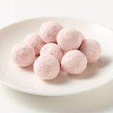 世界のお菓子　いちごのブールドネージュ