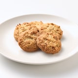 植物素材を生かしたお菓子　４種のナッツのシリアルクッキー