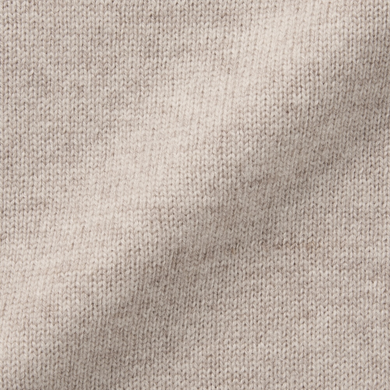 洗えるウールミドルゲージクルーネックセーター