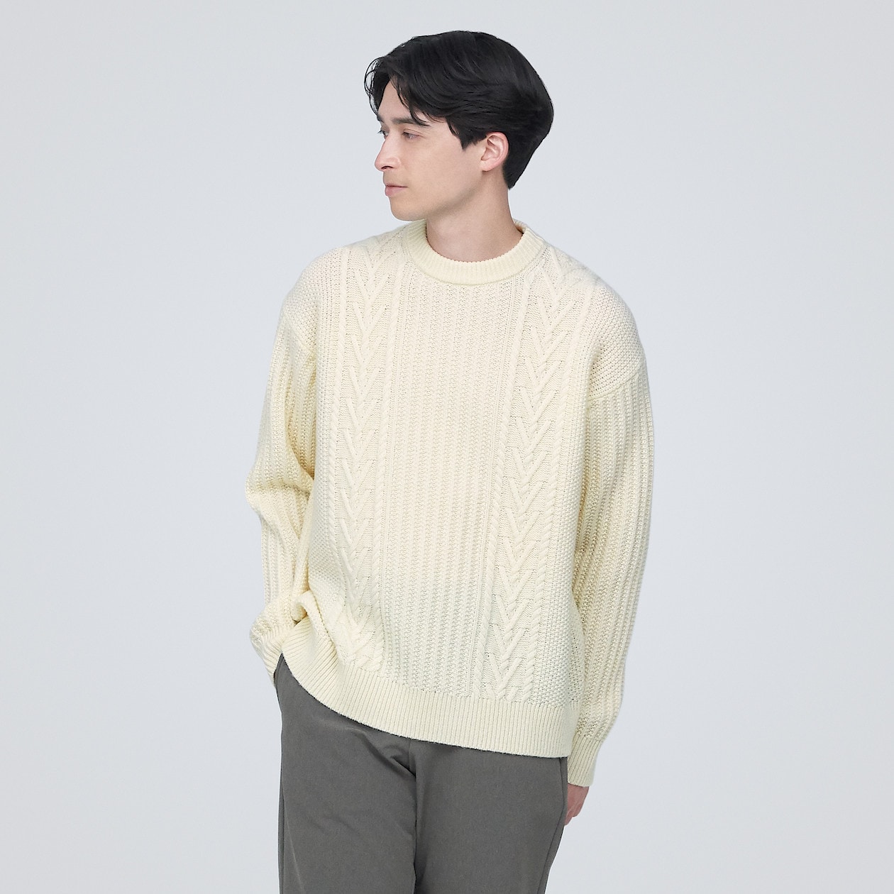 メリノウールケーブル柄クルーネックセーター | 無印良品