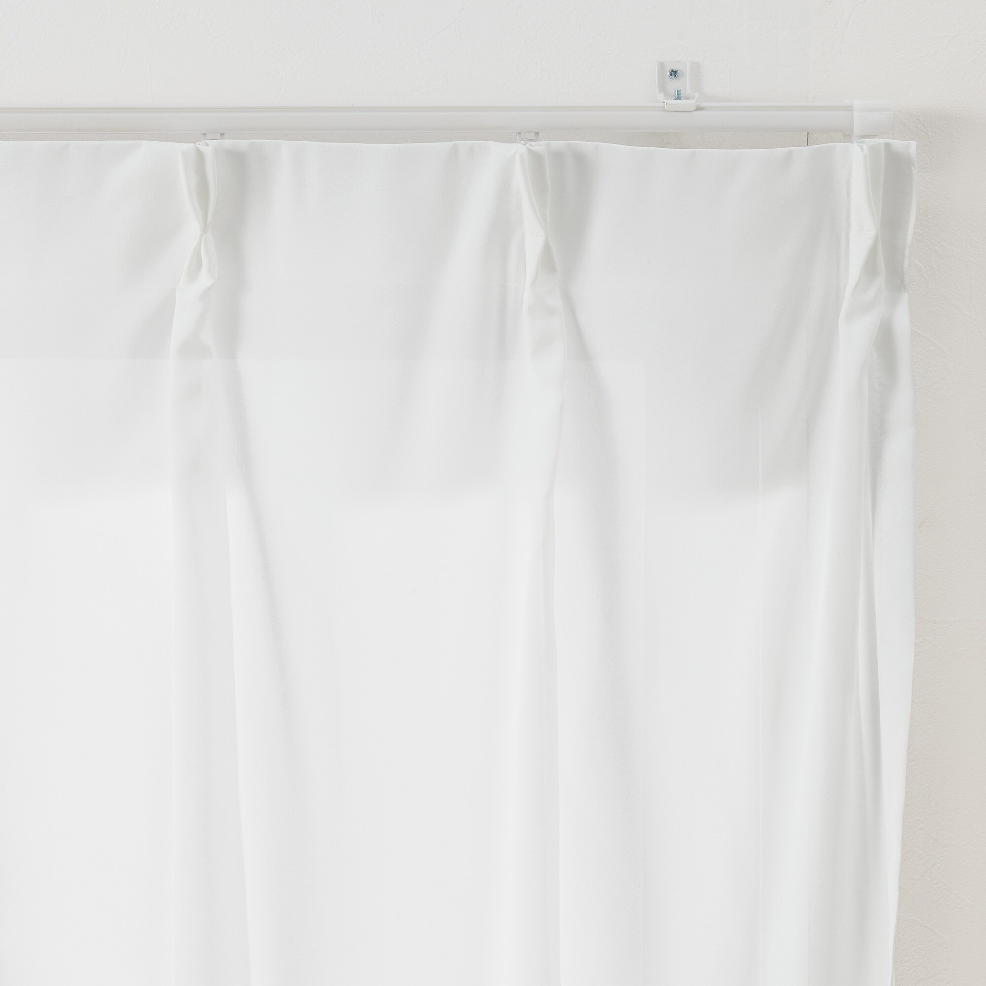 シフォン調ボイル　レース（防炎）プリーツカーテン／オフ白