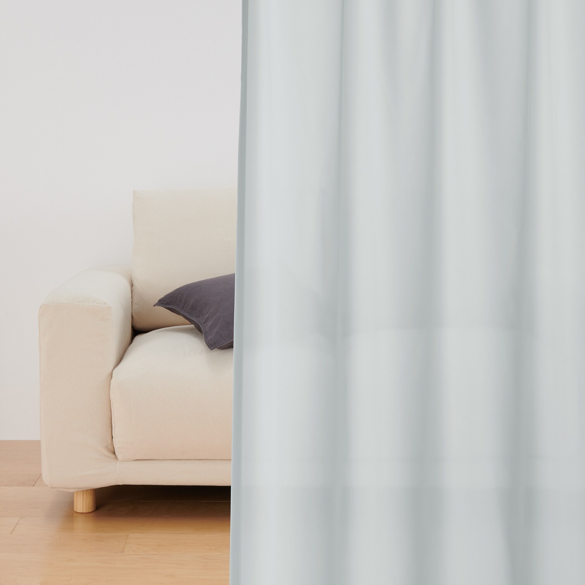 シフォン調ボイル　レース（防炎）プリーツカーテン／ライトグレー