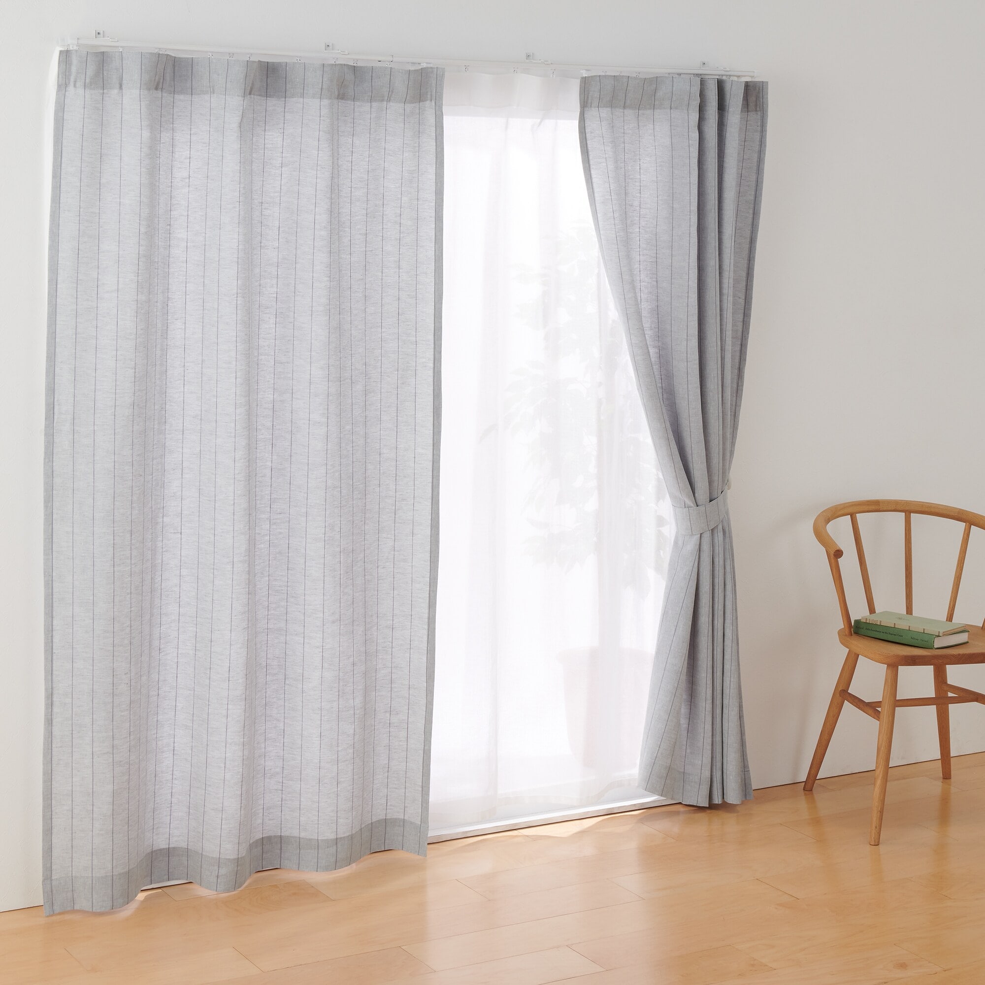 麻平織ノンプリーツカーテン／ブルーストライプ