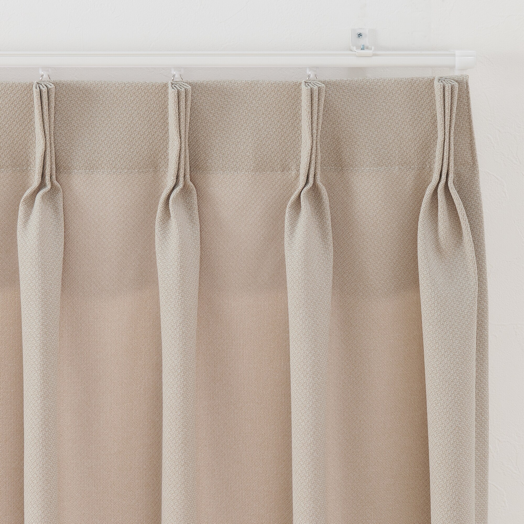 ポリエステル鹿の子織２倍ヒダカーテン／アイボリー