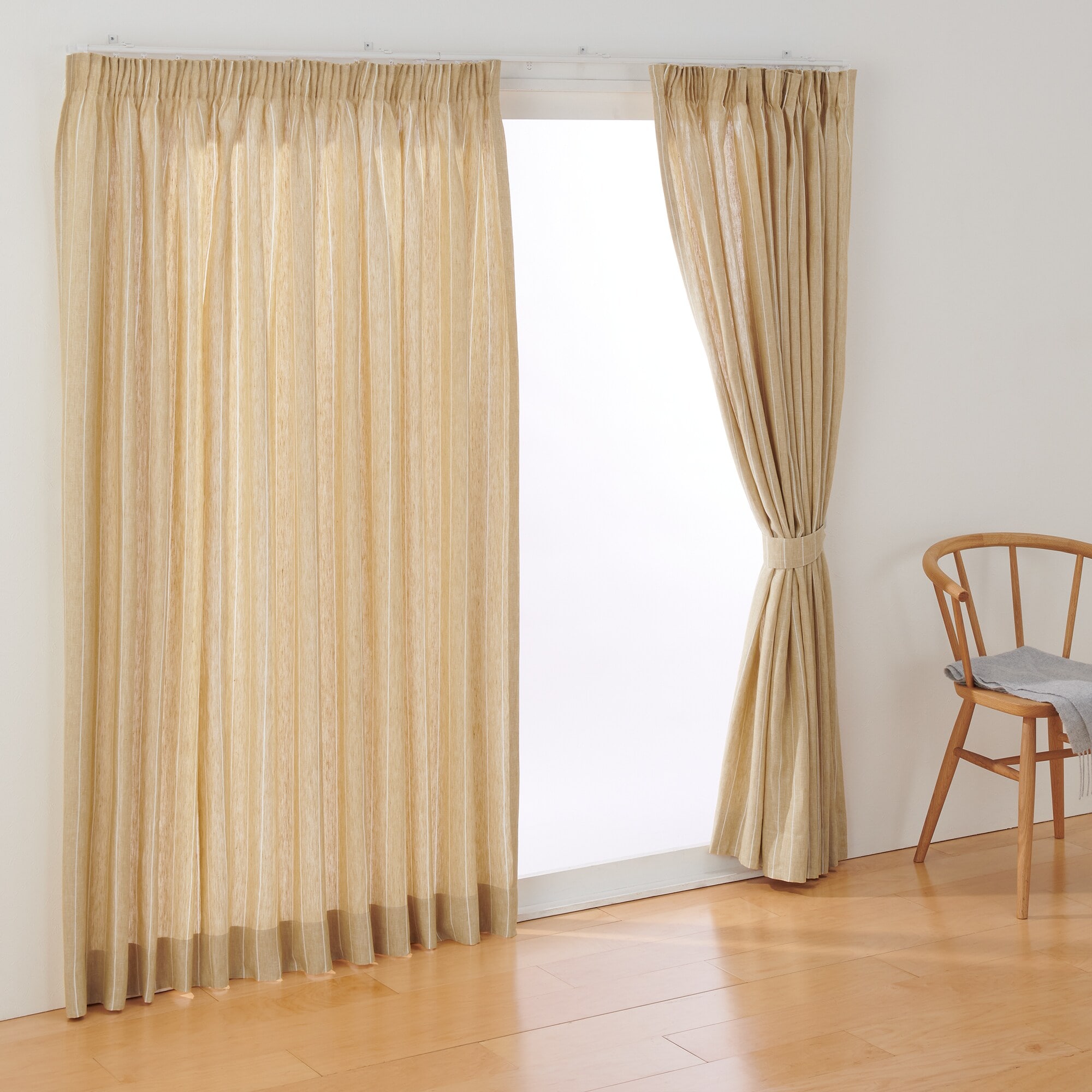 麻平織ギャザーカーテン／マスタードストライプ