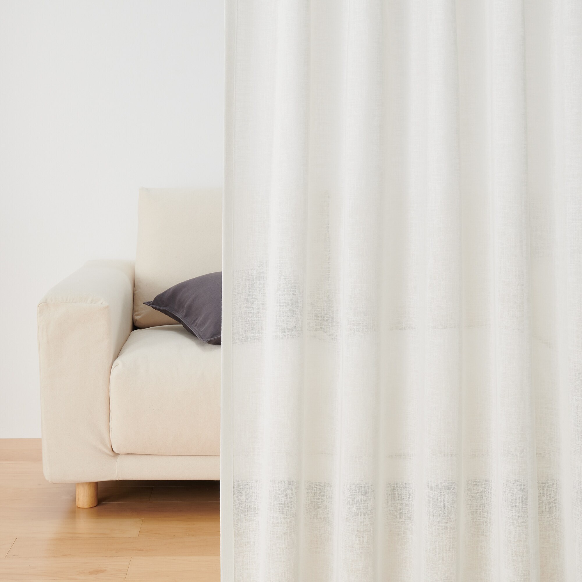 リネンライク　レース（防炎）２倍ヒダプリーツカーテン／オフ白
