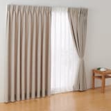 ポリエステル鹿の子織２倍ヒダカーテン／ライトブラウン