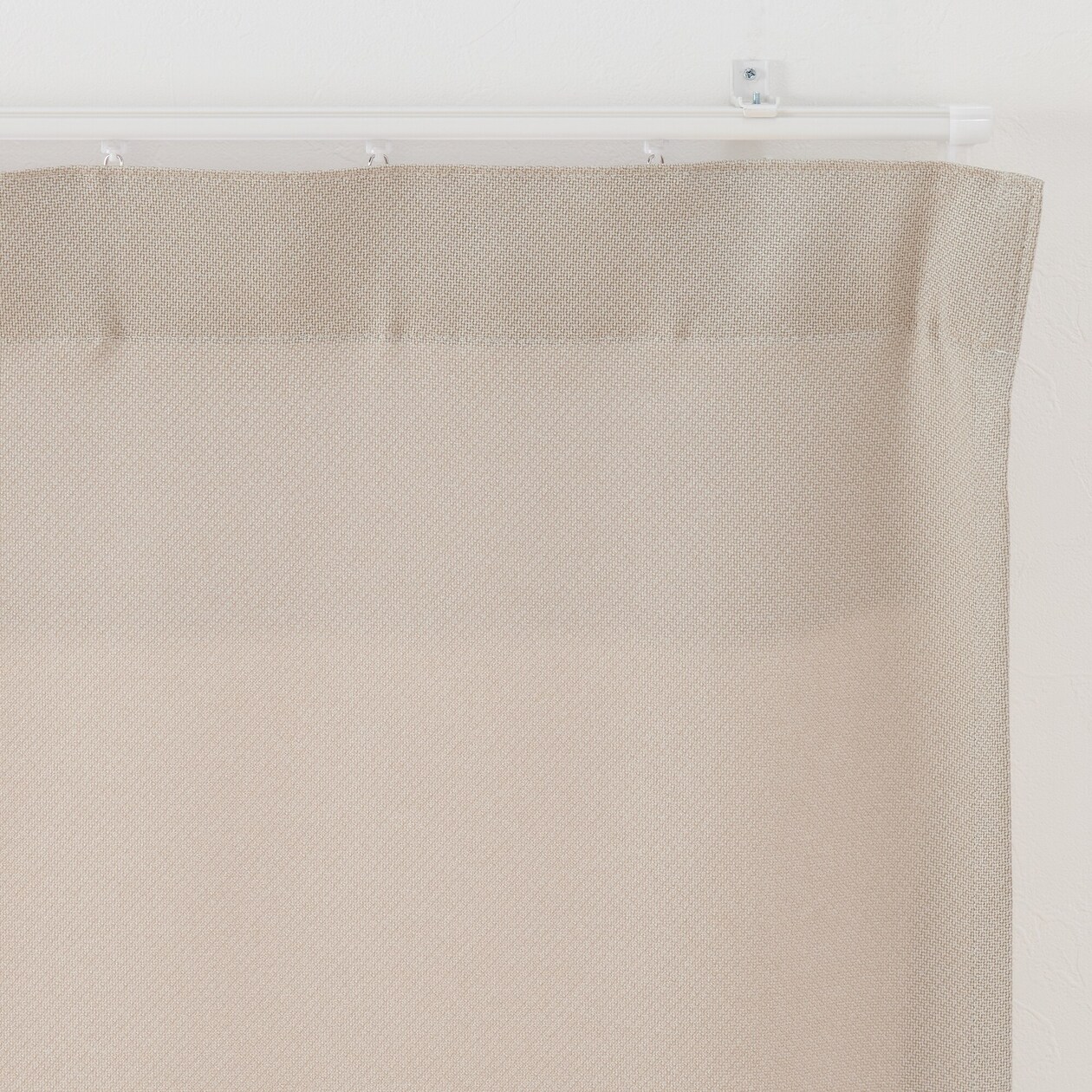 ポリエステル鹿の子織ノンプリーツカーテン／ライトブラウン