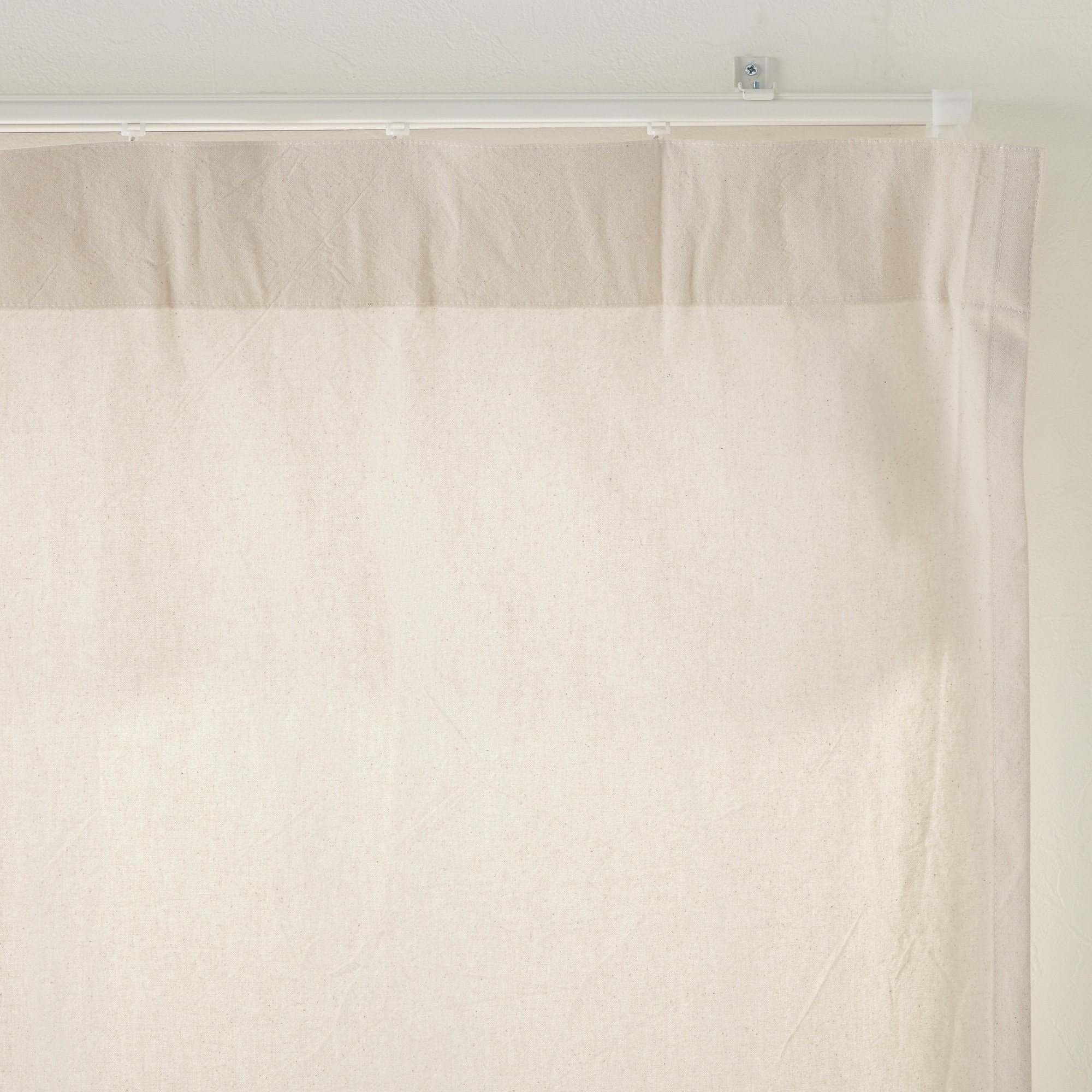 綿洗いざらし平織ノンプリーツカーテン／オフ白