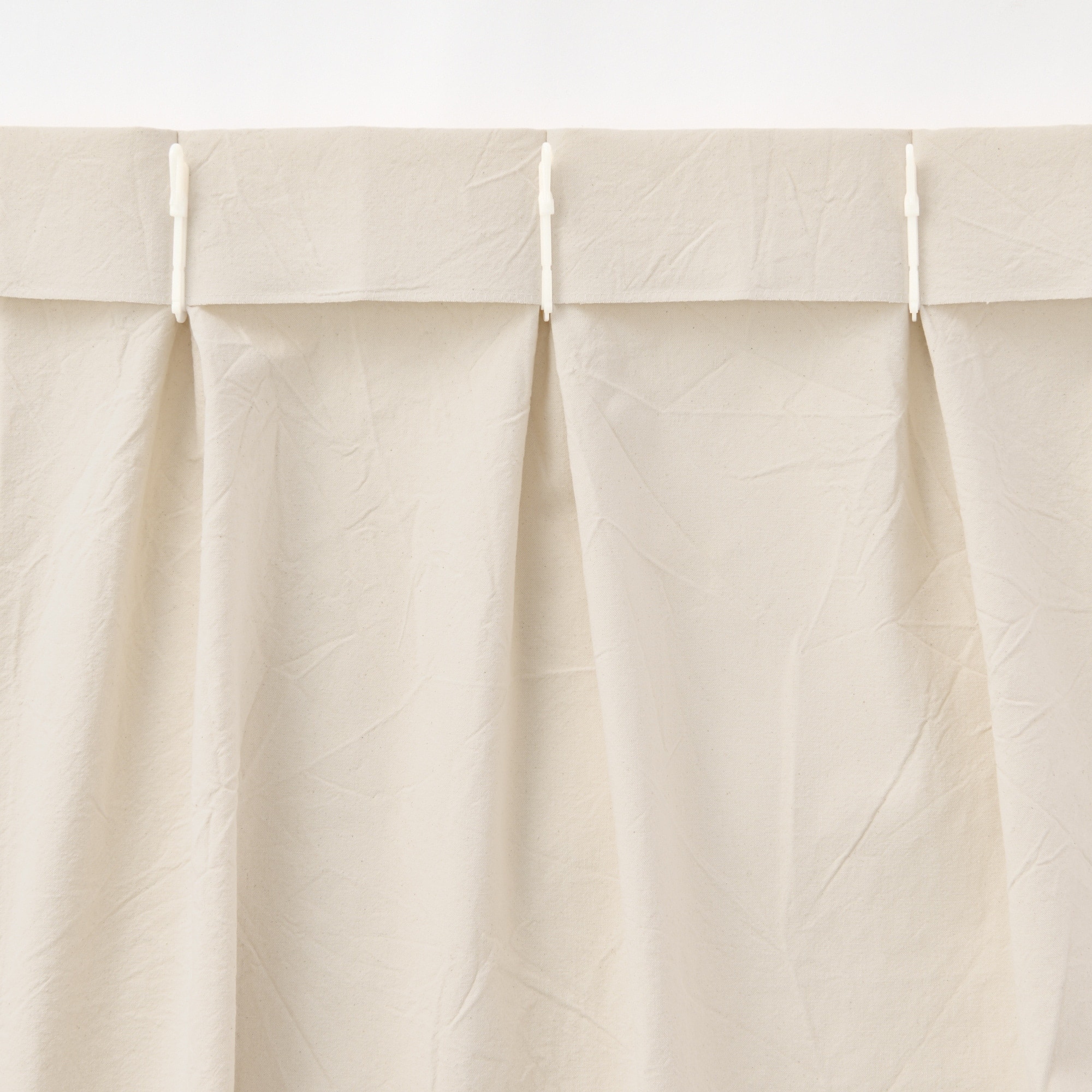 綿洗いざらし平織プリーツカーテン／生成