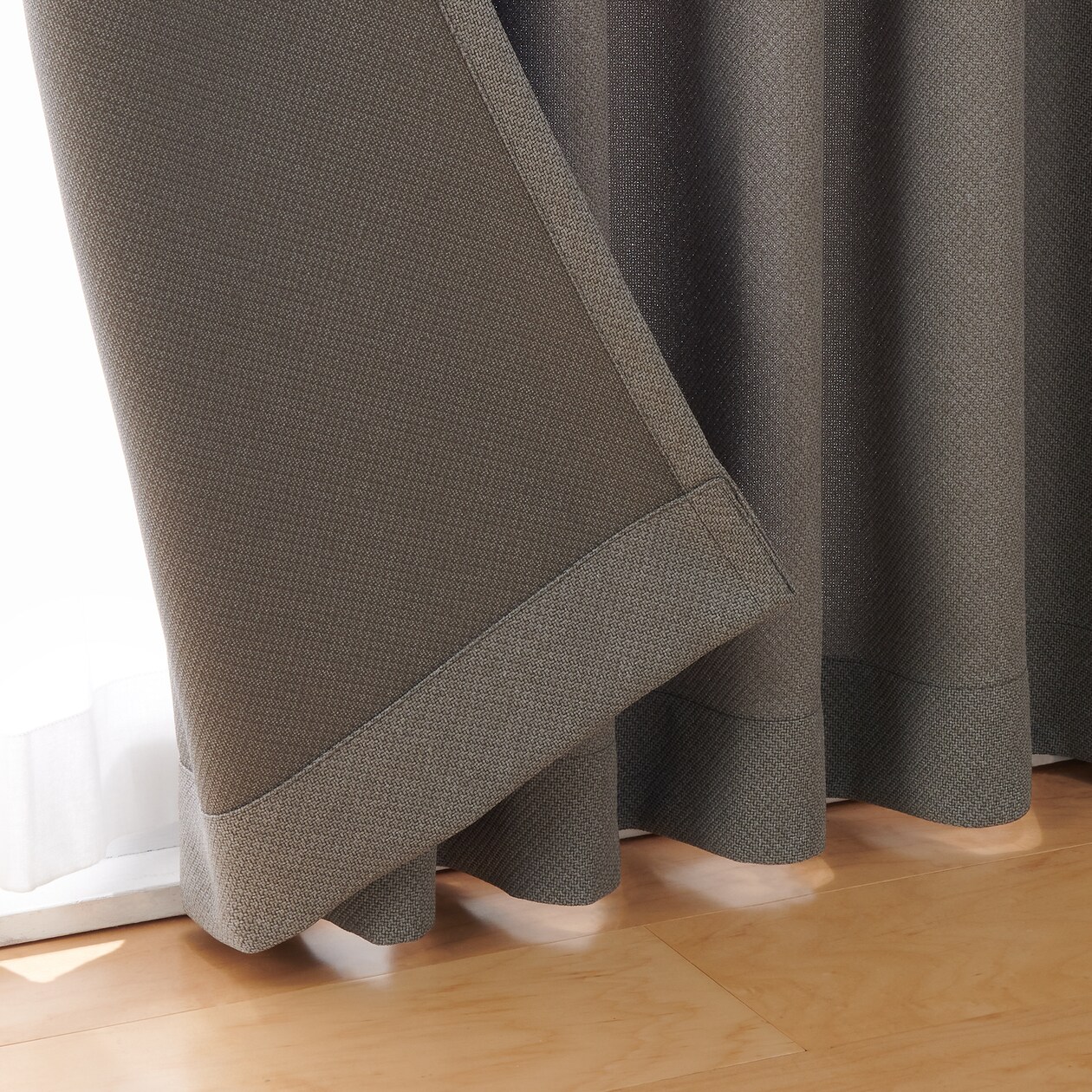 ポリエステル鹿の子織プリーツカーテン／チャコールグレー