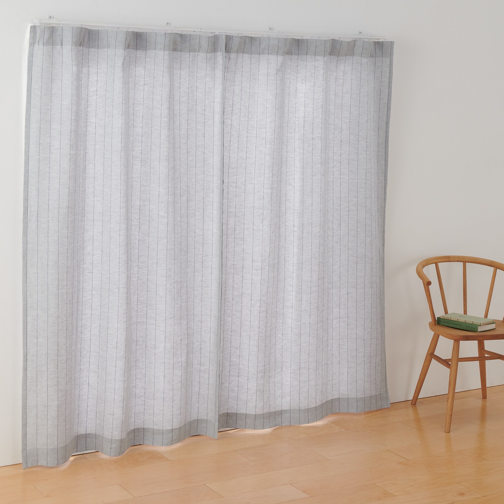 麻平織ノンプリーツカーテン／ブルーストライプ