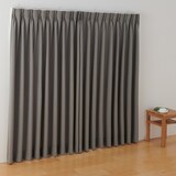 ポリエステル鹿の子織２倍ヒダカーテン／チャコールグレー