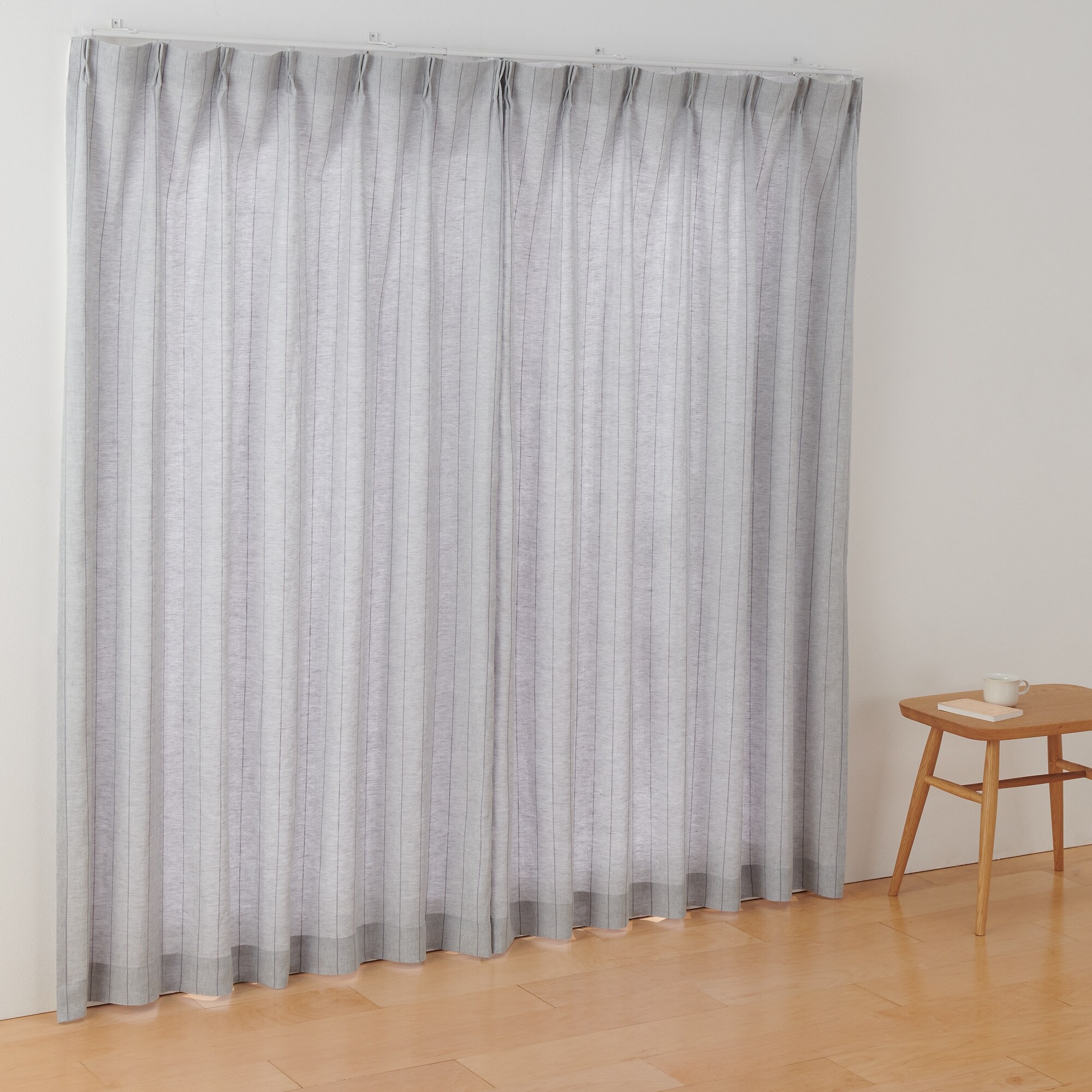 麻平織プリーツカーテン／ブルーストライプ | 無印良品