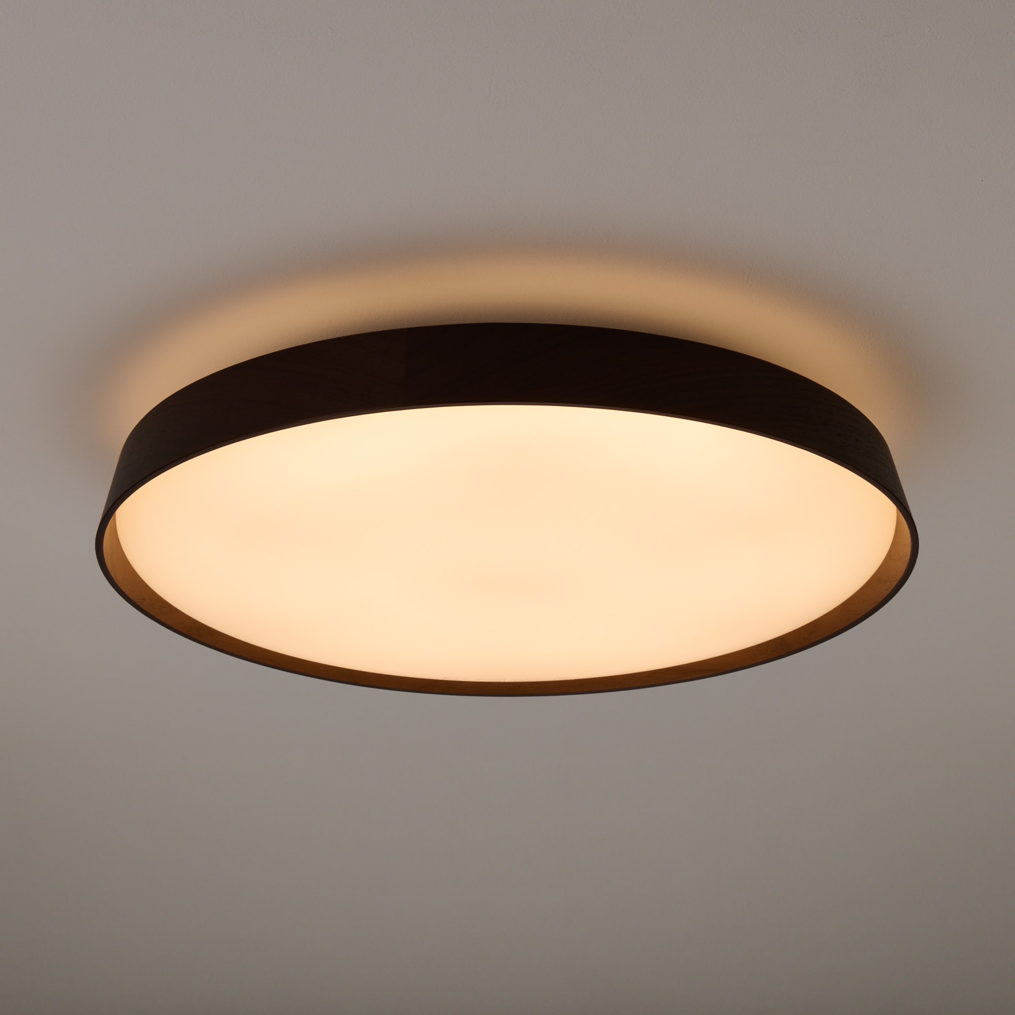 ＬＥＤ木製シーリングライト　調光調色機能付　１０畳