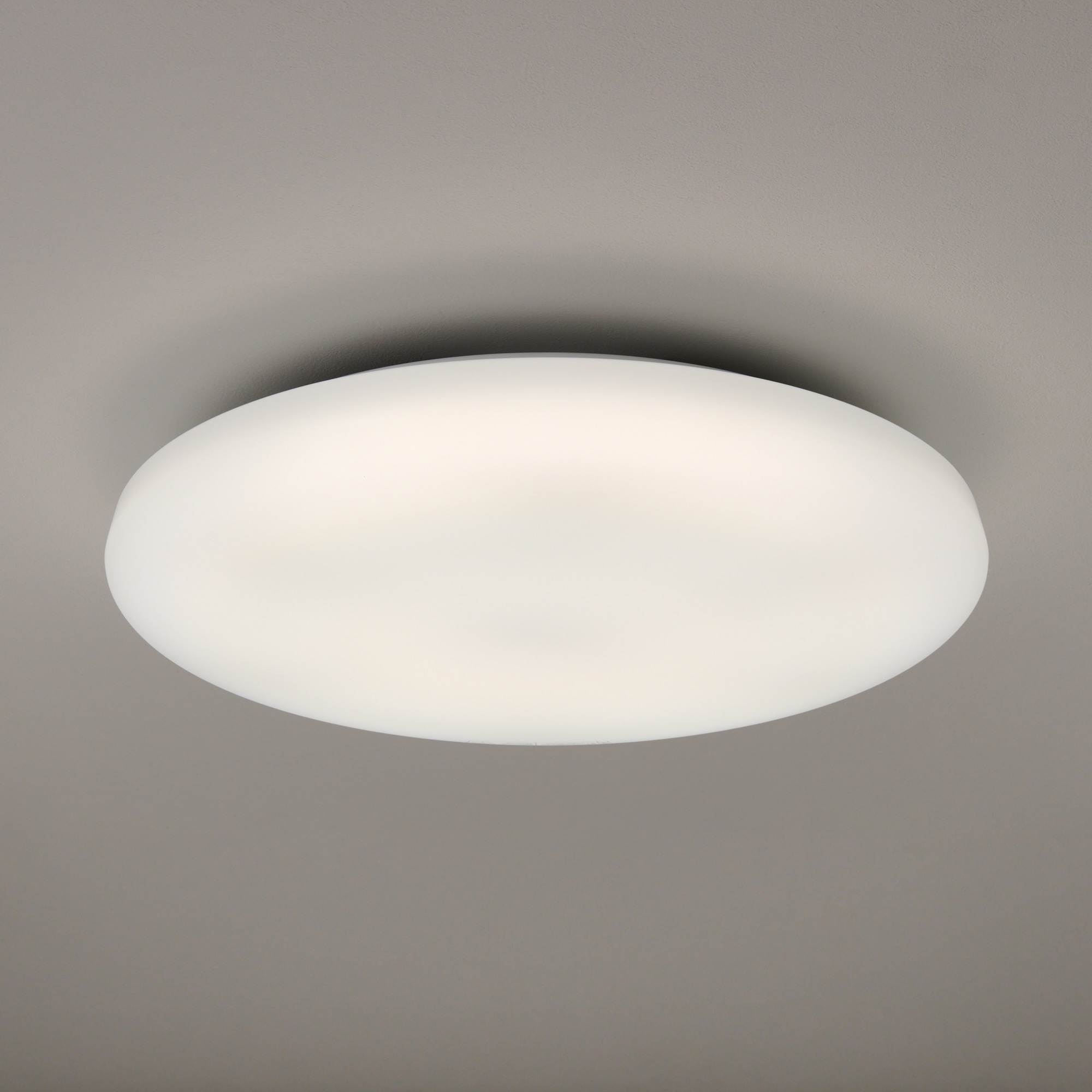 ＬＥＤシーリングライト　調光調色機能付　６畳