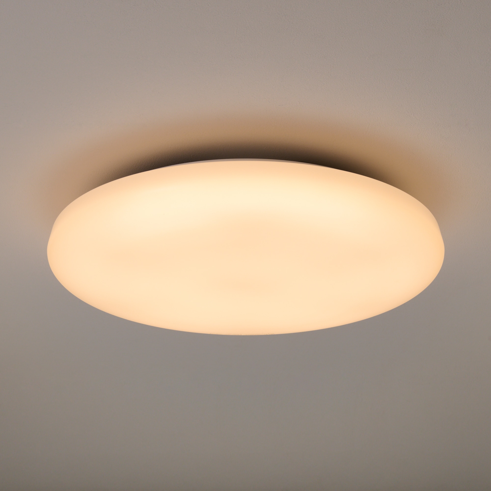 ＬＥＤシーリングライト　調光調色機能付　６畳