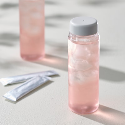 【季節限定】水に溶かす　ソルティアセロラ　５６ｇ（５００ｍｌ用８ｇ×７袋）