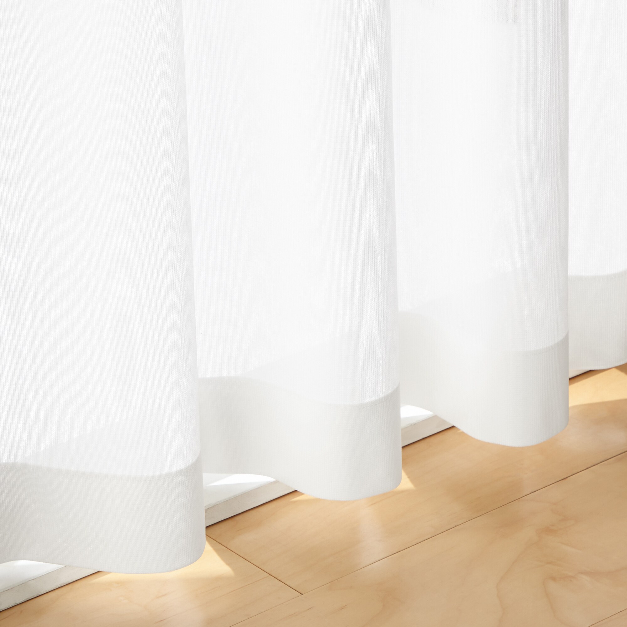 防カビポリエステル　レースプリーツカーテン／オフ白