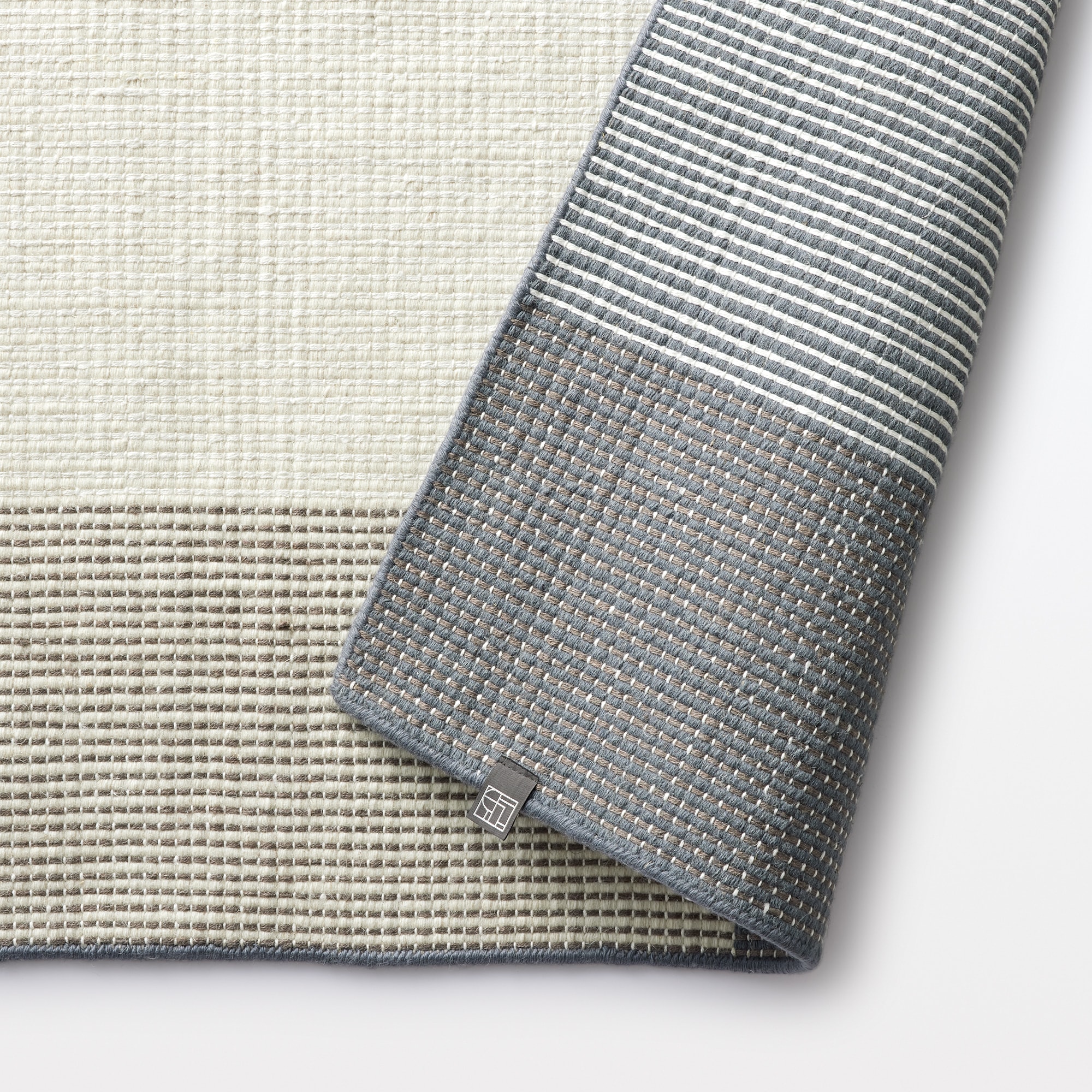 ［ＩＤＥＥ］ＬＩＮＩＥ　ＤＥＳＩＧＮ　ＢＯＬＯＧＮＡ　４５×６０ｃｍ　オーシャン