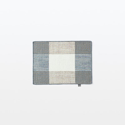 ラグ　ＬＩＮＩＥ　ＤＥＳＩＧＮ　ＢＯＬＯＧＮＡ　４５×６０ｃｍ