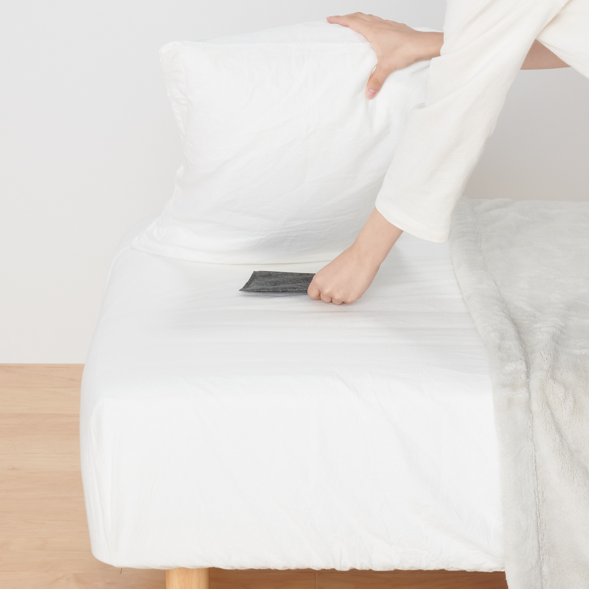 置くだけダニ捕りシート