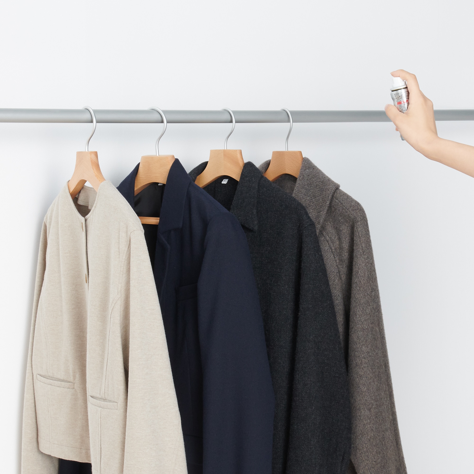 防虫スプレー　クローゼット／衣装ケース用