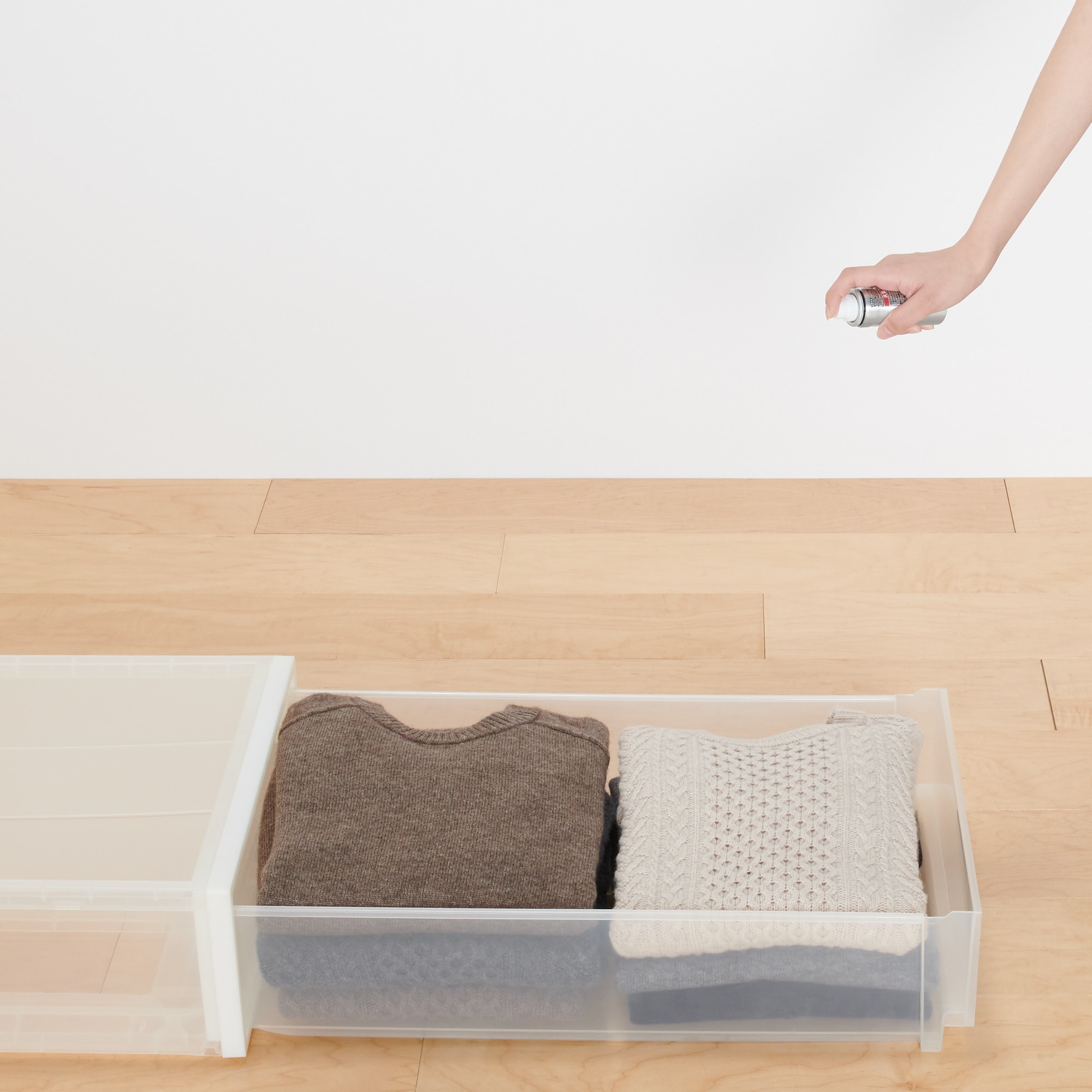 防虫スプレー　クローゼット／衣装ケース用