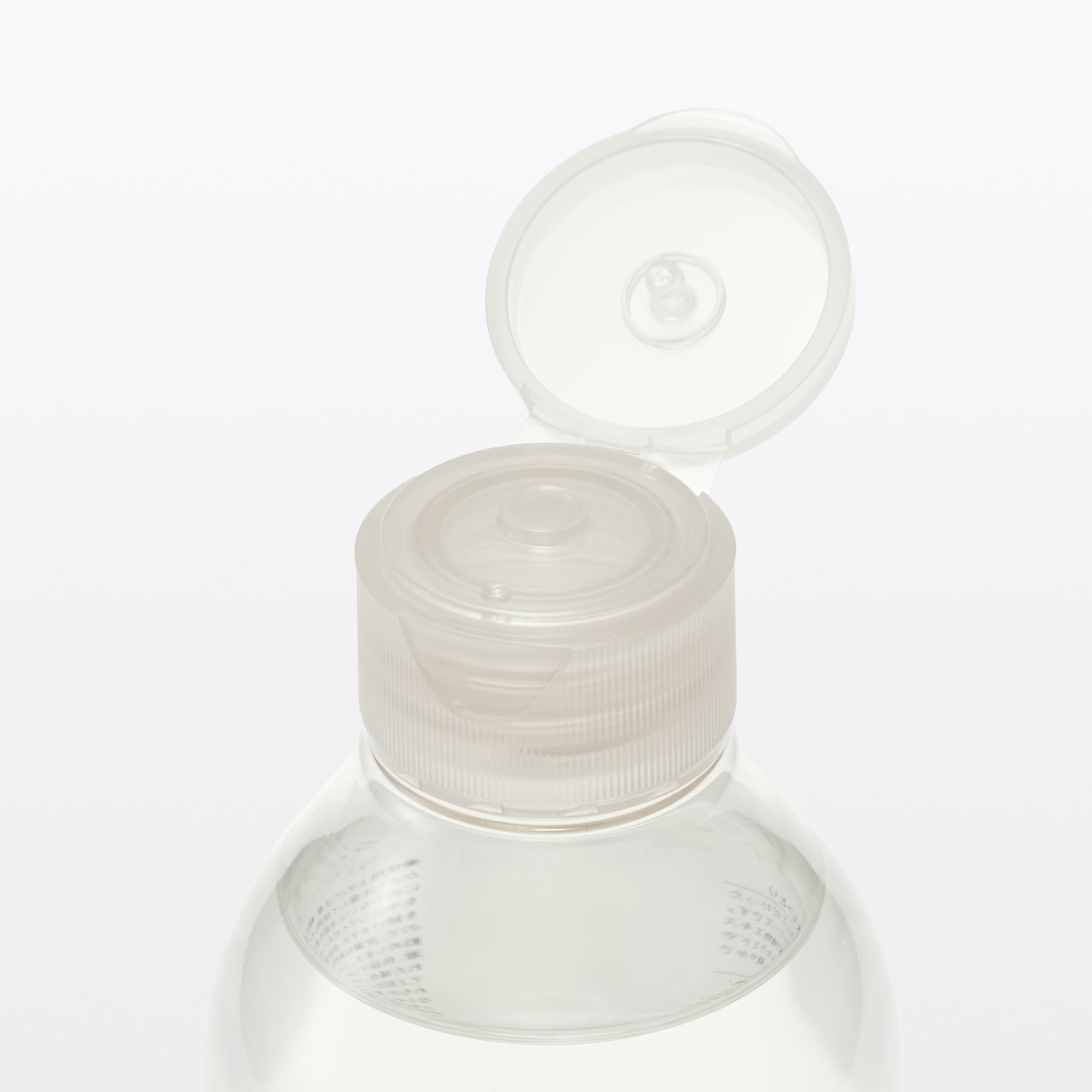 敏感肌用化粧水　しっとり